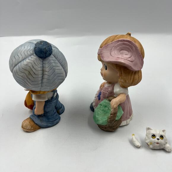 Vintage Homco Figurines Boy Puppy Girl Kitten BROKEN Porcelain 1439 - Picture 7 of 10
